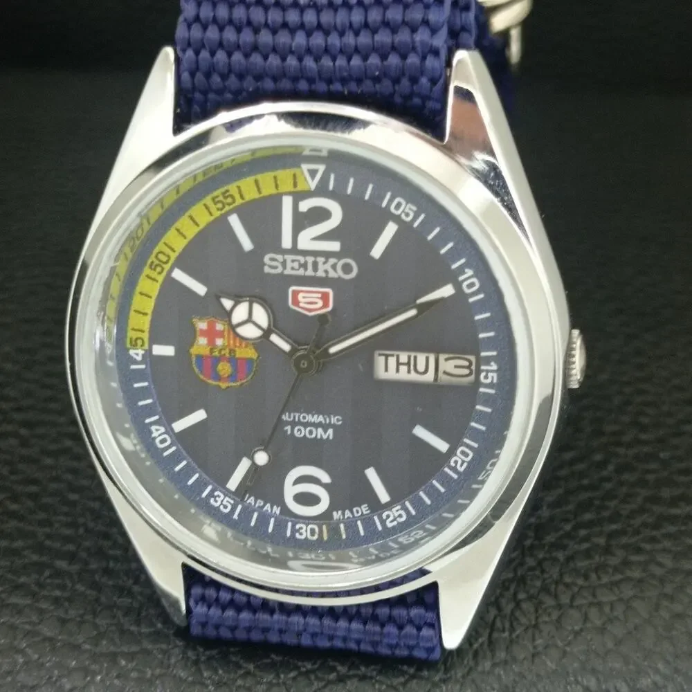 Vintage 1976 FCB Seiko Automatic Mens Silver Watch W/daydate & FCB accents